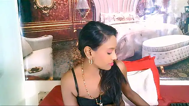 Snapshot of IndianLoveBug chatting on October 2025 05:26:02 AM IndianLoveBug online show from October 2025 05:26:02 AM