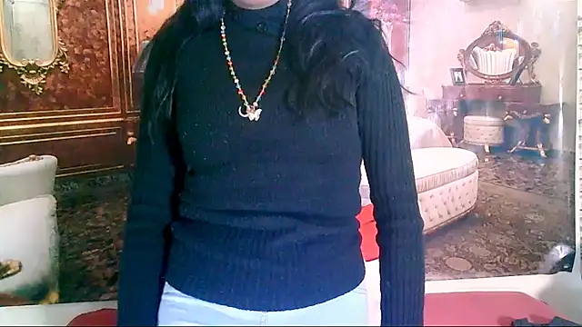 Snapshot of IndianLoveBug chatting on October 2025 05:05:01 AM IndianLoveBug online show from October 2025 05:05:01 AM