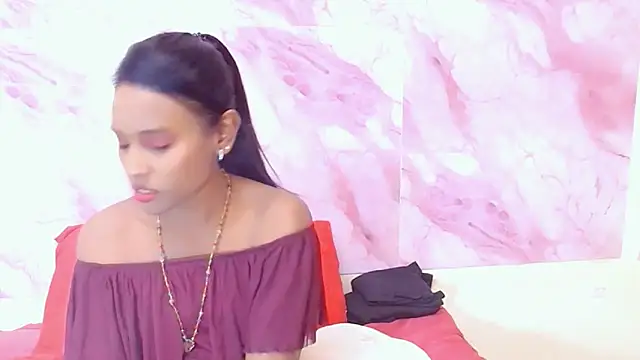 Snapshot of IndianLoveBug chatting on October 2025 05:35:01 PM IndianLoveBug online show from October 2025 05:35:01 PM