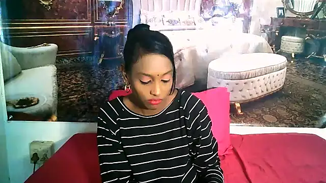 IndianLoveBug online show from October 2025 05:20:02 AM