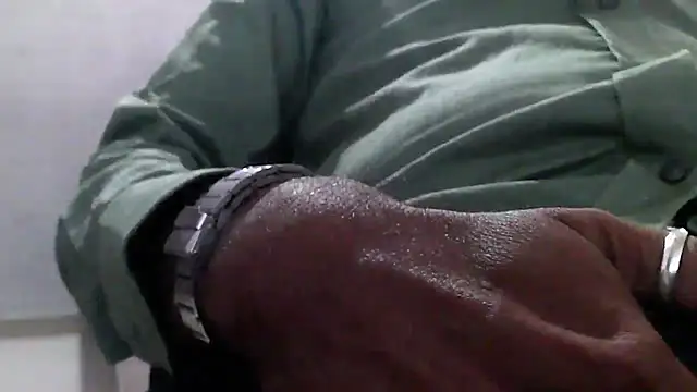 Snapshot of GO_LALA chatting on December 2024 04:32:02 AM GO LALA online show from December 2024 04:32:02 AM