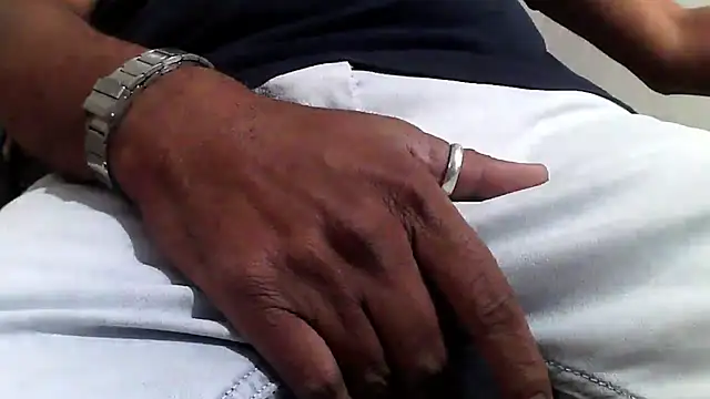 Snapshot of GO_LALA chatting on January 2025 03:11:02 AM GO LALA online show from January 2025 03:11:02 AM