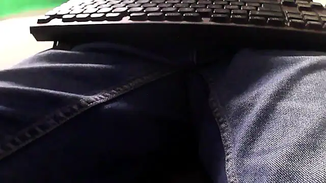 Snapshot of GO_LALA chatting on March 2025 03:34:01 AM GO LALA online show from March 2025 03:34:01 AM