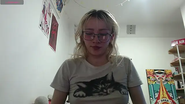 Cloe five online show from May 2026 10:50:02 PM