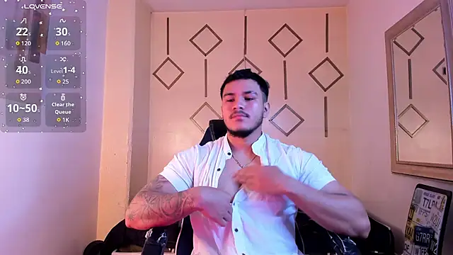 Snapshot of jeisonstark chatting on November 2025 11:51:02 AM jeisonstark online show from November 2025 11:51:02 AM