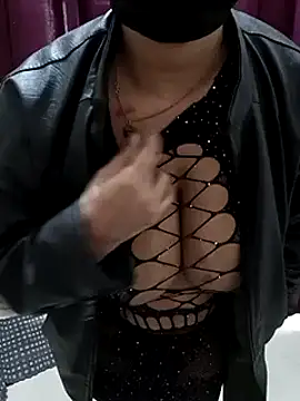 Snapshot of Anamika_Kapoor chatting on January 2025 05:14:01 AM Anamika Kapoor online show from January 2025 05:14:01 AM