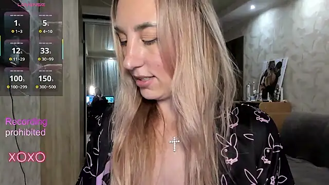 lady Nati online show from November 2025 03:55:01 PM