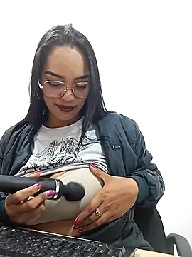 Sara-77 online show from January 2025 10:06:01 PM