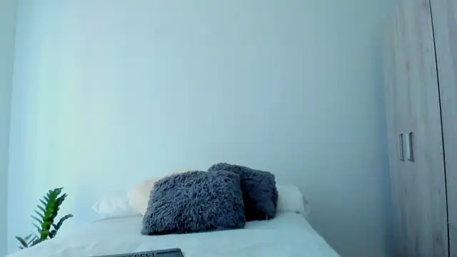 andyylove jk online show from April 2026 02:08:01 PM