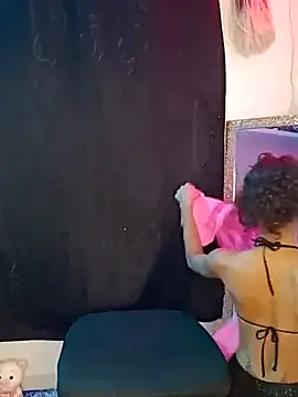 Snapshot of Chelsea__2 chatting on February 2025 07:38:02 PM Chelsea 2 online show from February 2025 07:38:02 PM