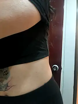 Lila Desiree online show from March 2026 12:27:01 PM