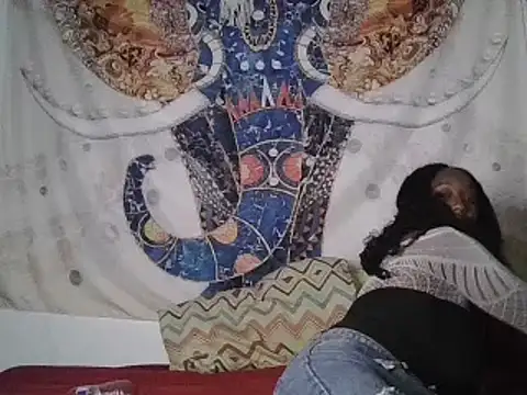 Snapshot of topteirchcoclate chatting on February 2025 01:03:02 PM topteirchcoclate online show from February 2025 01:03:02 PM