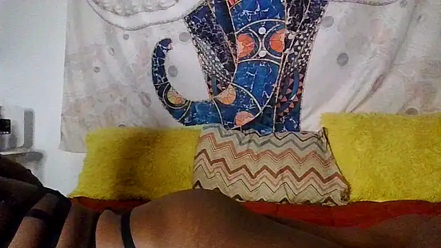 Snapshot of topteirchcoclate chatting on February 2025 08:06:02 AM topteirchcoclate online show from February 2025 08:06:02 AM