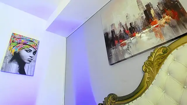 Snapshot of Antonella_Fontanna chatting on December 2024 07:28:01 AM Antonella Fontanna online show from December 2024 07:28:01 AM