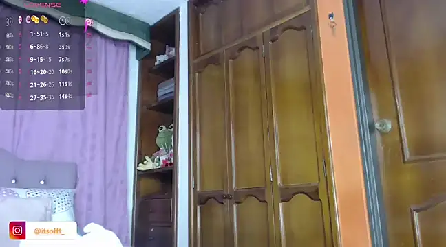 Snapshot of cuttebabe_ chatting on February 2025 11:19:02 PM cuttebabe  online show from February 2025 11:19:02 PM