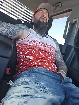Beardedtattood online show from June 2026 01:46:01 PM