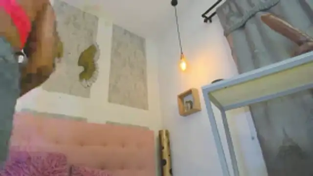 Snapshot of zhamira_21 chatting on December 2025 08:18:02 PM zhamira 21 online show from December 2025 08:18:02 PM