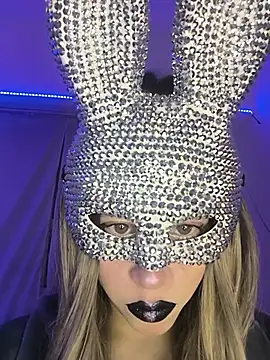 Snapshot of Deepsylove chatting on November 2025 04:00:01 AM Deepsylove online show from November 2025 04:00:01 AM