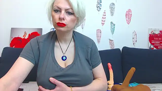 ForeverBarbie  online show from March 2026 01:22:01 AM