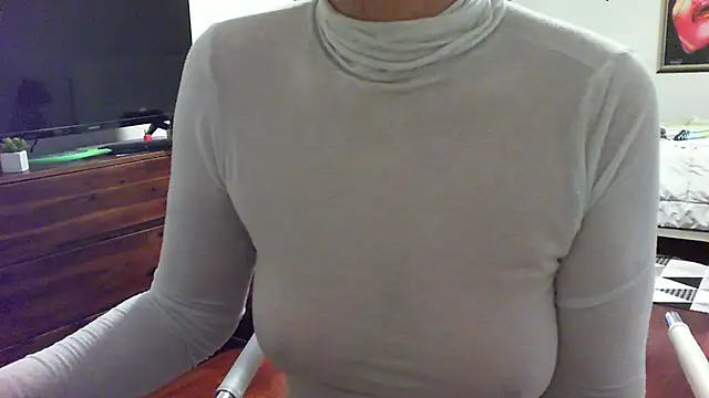 Snapshot of __Angel78__ chatting on March 2025 01:07:02 PM Angel78 online show from March 2025 01:07:02 PM