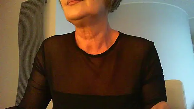 Snapshot of __Angel78__ chatting on November 2025 02:19:01 PM Angel78 online show from November 2025 02:19:01 PM