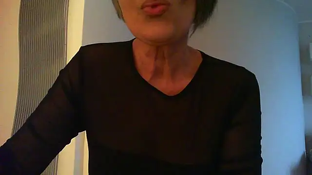 Snapshot of __Angel78__ chatting on December 2025 02:15:01 PM Angel78 online show from December 2025 02:15:01 PM