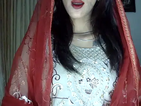 Snapshot of MAAYRA_09 chatting on September 2025 01:05:02 PM MAAYRA 09 online show from September 2025 01:05:02 PM