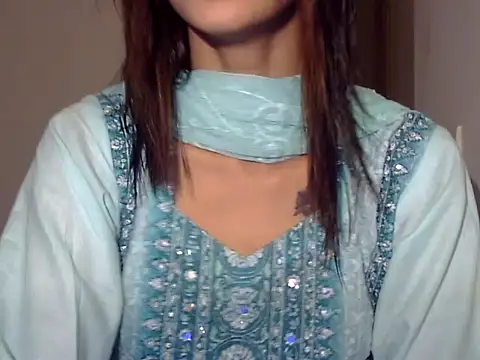 Snapshot of MAAYRA_09 chatting on December 2025 10:54:02 AM MAAYRA 09 online show from December 2025 10:54:02 AM