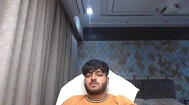 Snapshot of captainfucks chatting on January 2025 05:50:01 PM captainfucks online show from January 2025 05:50:01 PM