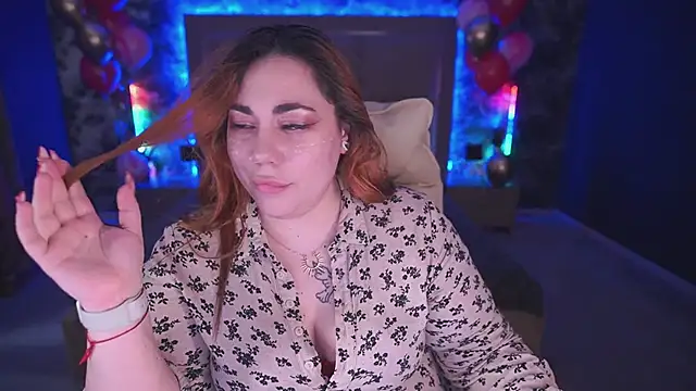 Kittywakee online show from February 2025 12:03:02 PM