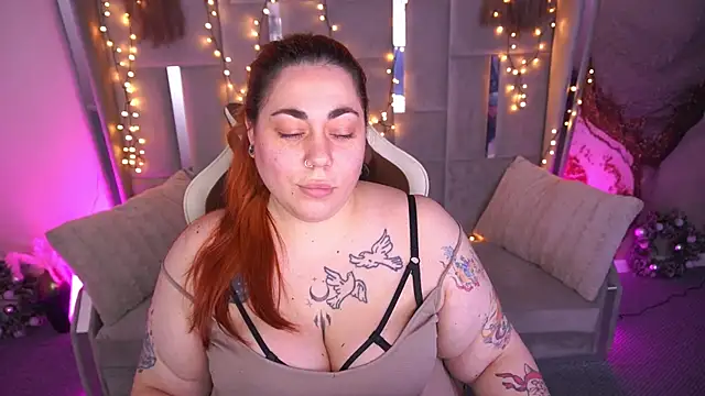 Kittywakee online show from March 2026 10:46:02 PM