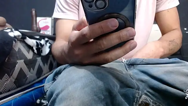 Snapshot of ethasteban27 chatting on November 2025 11:09:02 AM ethasteban27 online show from November 2025 11:09:02 AM