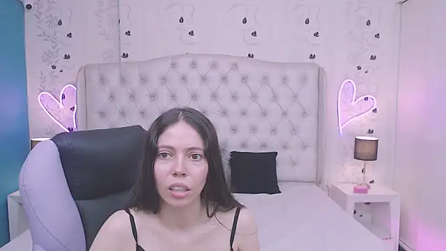 gabymendex online show from December 2024 04:38:02 PM