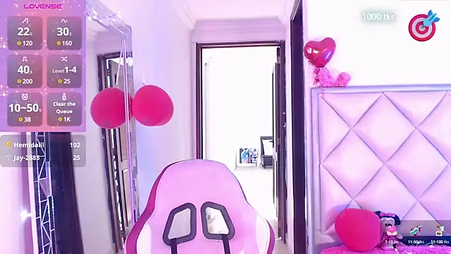 Snapshot of DannaDooll99 chatting on February 2025 02:20:02 PM DannaDooll99 online show from February 2025 02:20:02 PM