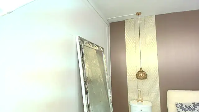 Snapshot of DannaDooll99 chatting on November 2025 12:16:01 PM DannaDooll99 online show from November 2025 12:16:01 PM