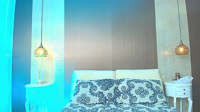 Snapshot of DannaDooll99 chatting on November 2025 11:42:01 AM DannaDooll99 online show from November 2025 11:42:01 AM