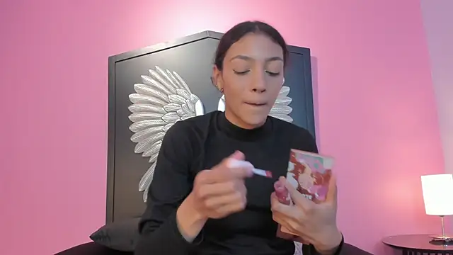 lupeebony online show from January 2026 07:59:01 PM