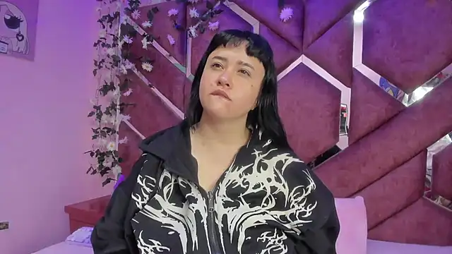 Victoria Rossy online show from February 2026 08:18:01 PM