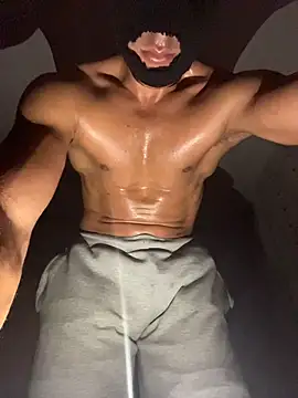 diege72 online show from November 2025 12:10:01 AM