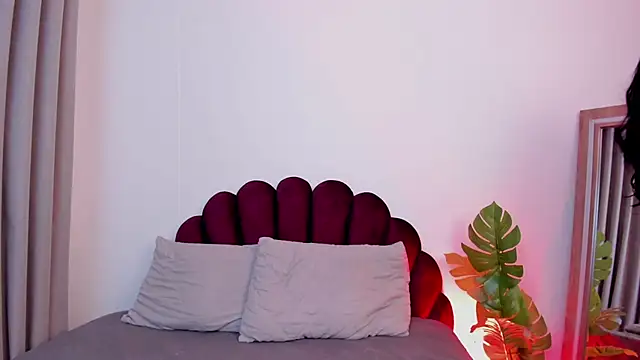 SweetGirl       online show from April 2026 08:31:02 AM