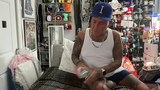 joeytatts66 online show from March 2026 02:39:02 AM