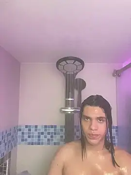 Snapshot of MIA_YOURHOTTIE chatting on December 2024 09:31:02 PM MIA YOURHOTTIE online show from December 2024 09:31:02 PM