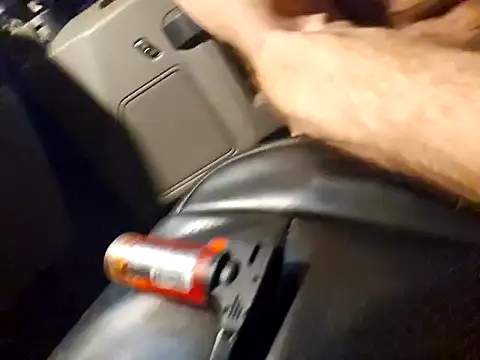 Spunwhiteboy1992 online show from February 2026 12:15:01 PM