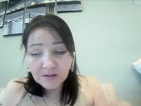 ClaireSunset online show from May 2026 05:22:02 PM