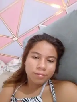 Snapshot of Naomi991 chatting on May 2026 12:50:01 AM Naomi991 online show from May 2026 12:50:01 AM