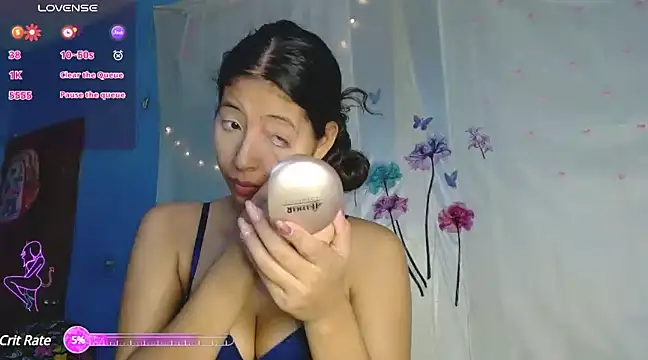 Snapshot of evaluna_horny_ chatting on January 2025 02:47:02 AM evaluna horny  online show from January 2025 02:47:02 AM
