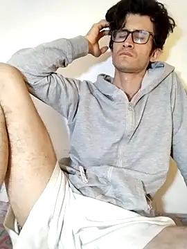 Loggan donnelly online show from March 2026 10:49:01 PM