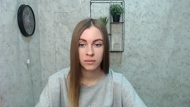 AlisaCatty  online show from December 2024 08:26:01 AM