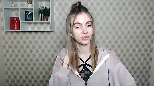 AlisaCatty  online show from March 2025 10:28:02 AM