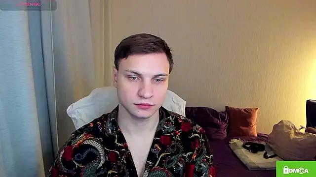 handsome guy01 online show from March 2026 05:05:01 PM